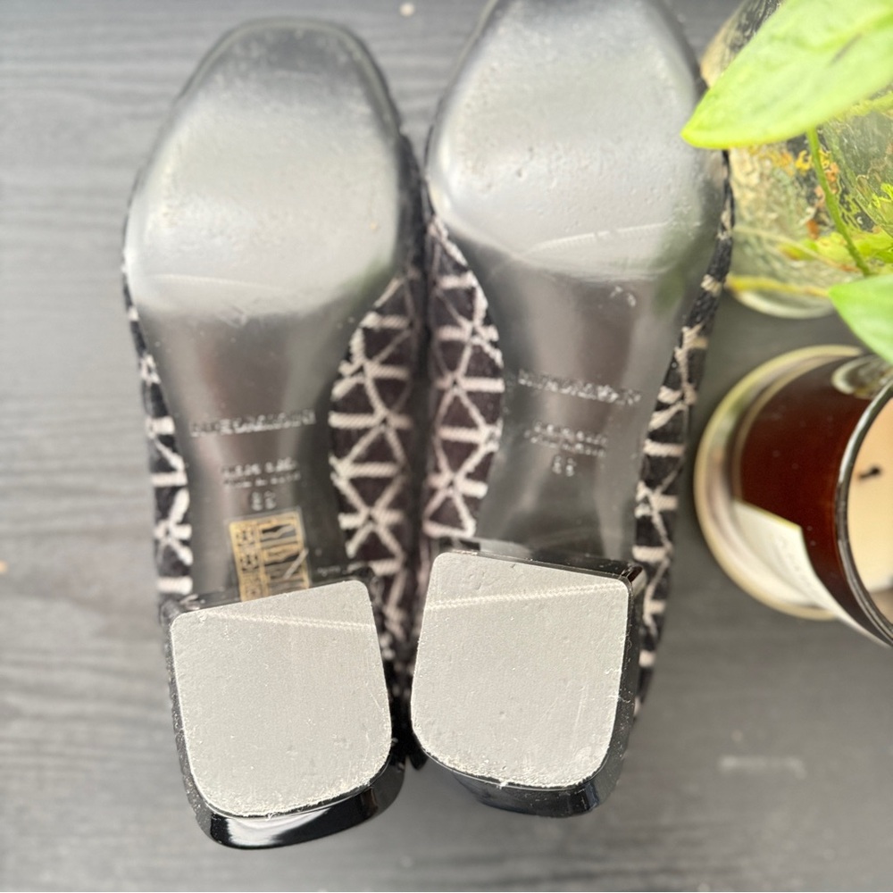 Emporio Armani Geometric Black and White Loafers - Picture 5 of 8